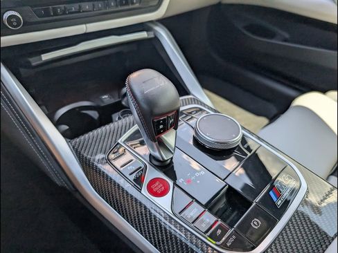 Used 2022 BMW M4 Competition w/ Executive Package RWD image 18