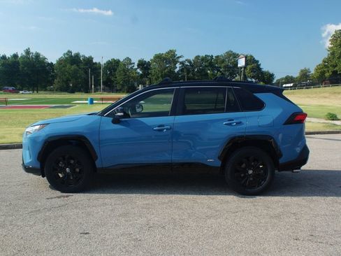 Used 2023 Toyota RAV4 XSE AWD/4WD image 13