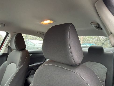 Used 2023 Kia Forte LXS w/ LXS Technology Package image 11