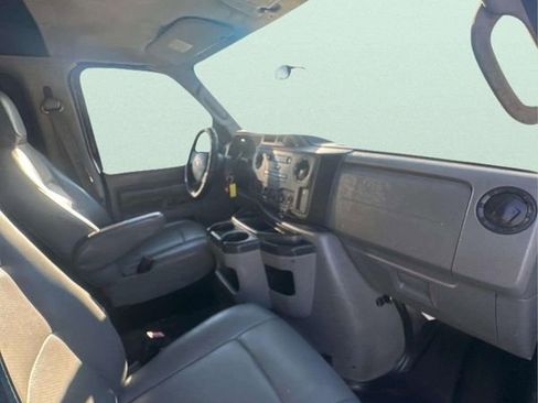 Used 2012 Ford E-250 and Econoline 250 w/ Commercial Cargo Van Pkg image 5