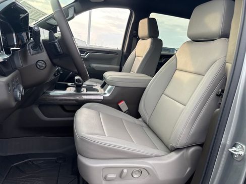 New 2026 Chevrolet Silverado 1500 LTZ w/ LTZ Convenience Package II image 16