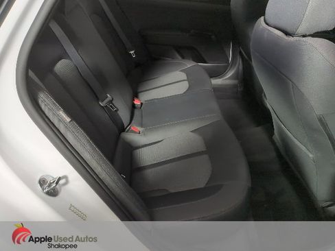 Used 2021 Kia K5 LX image 32