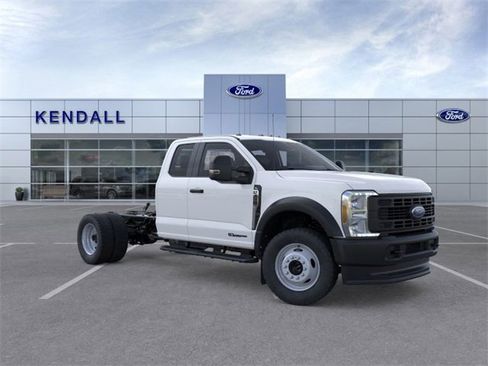 New 2025 Ford F450 XL w/ Snow Plow Prep Package image 7