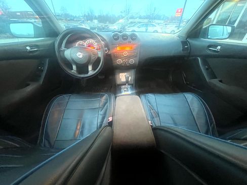 Used 2011 Nissan Altima 2.5 S image 10