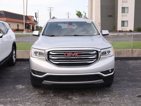 Used 2019 GMC Acadia SLT FWD image 3