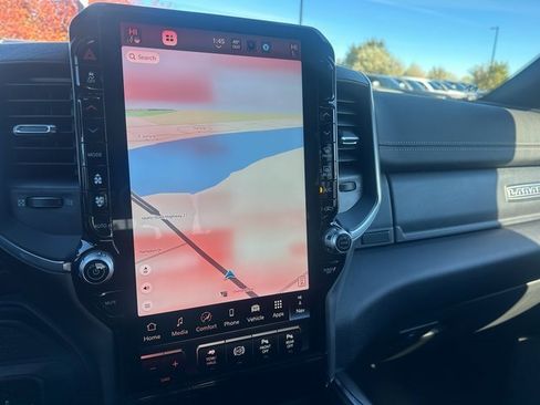 Used 2025 RAM 2500 Laramie image 28