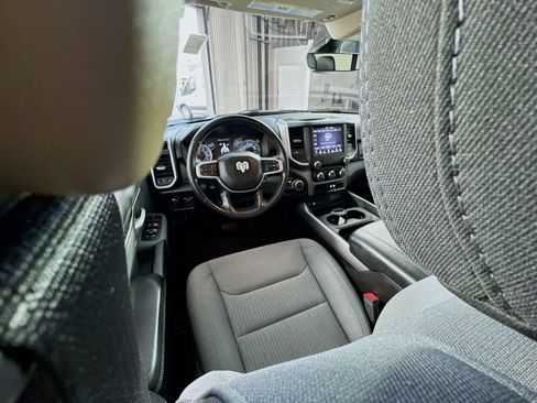 Used 2019 RAM 1500 Big Horn AWD/4WD image 17