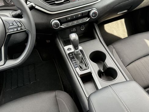 Certified 2024 Nissan Altima 2.5 S image 12