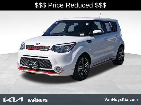 Used 2014 Kia Soul + FWD image 8