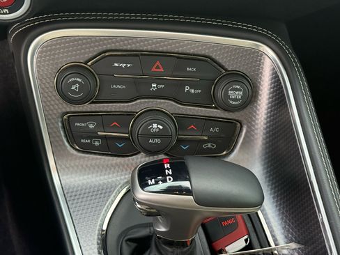 Used 2016 Dodge Challenger SRT Hellcat image 25