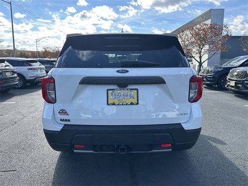 Certified 2022 Ford Explorer Timberline image 6