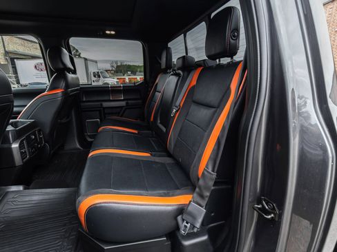 Used 2017 Ford F150 Raptor w/ Equipment Group 802A Luxury image 24