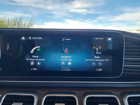 Used 2023 Mercedes-Benz GLE 350 4MATIC w/ AMG Line Exterior image 43