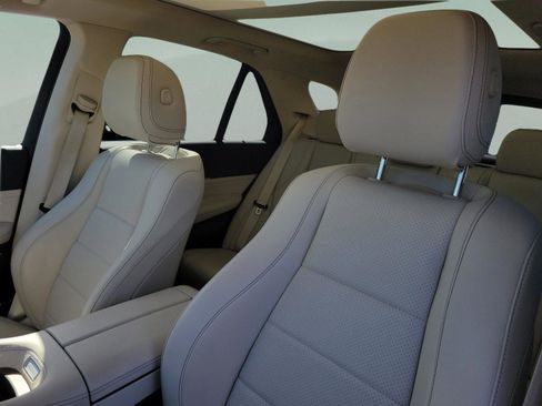 Certified 2023 Mercedes-Benz GLE 450 4MATIC image 18