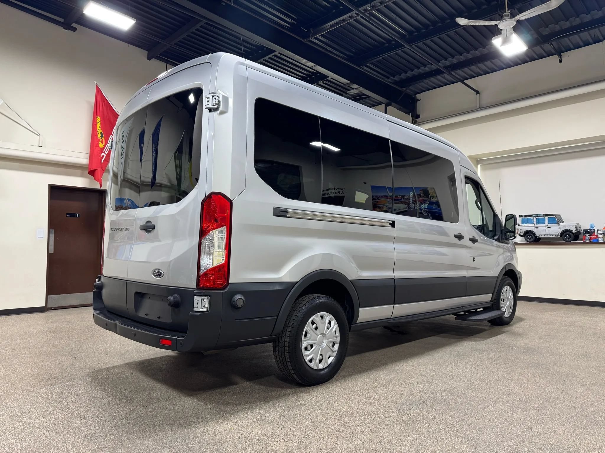 Used 2015 Ford Transit 350 148 Medium Roof RWD image 6
