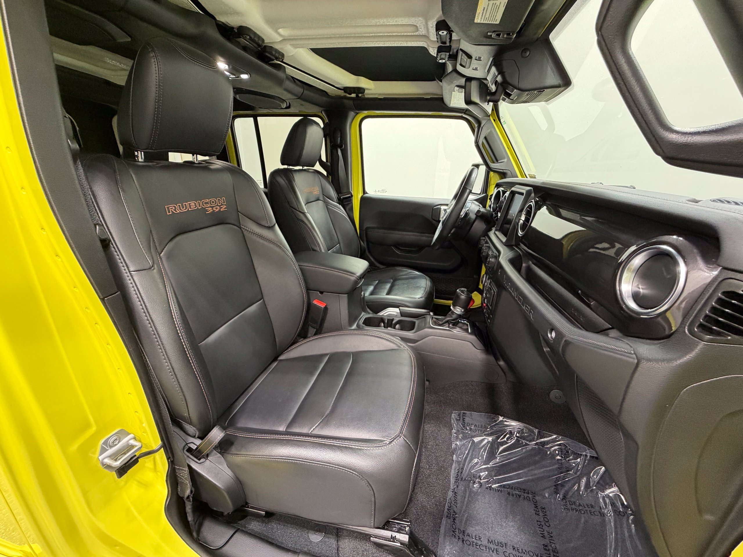 Used 2022 Jeep Wrangler Unlimited Rubicon AWD/4WD image 28