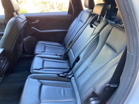 Used 2019 Audi Q7 3.0T Premium w/ Convenience Package AWD/4WD image 44
