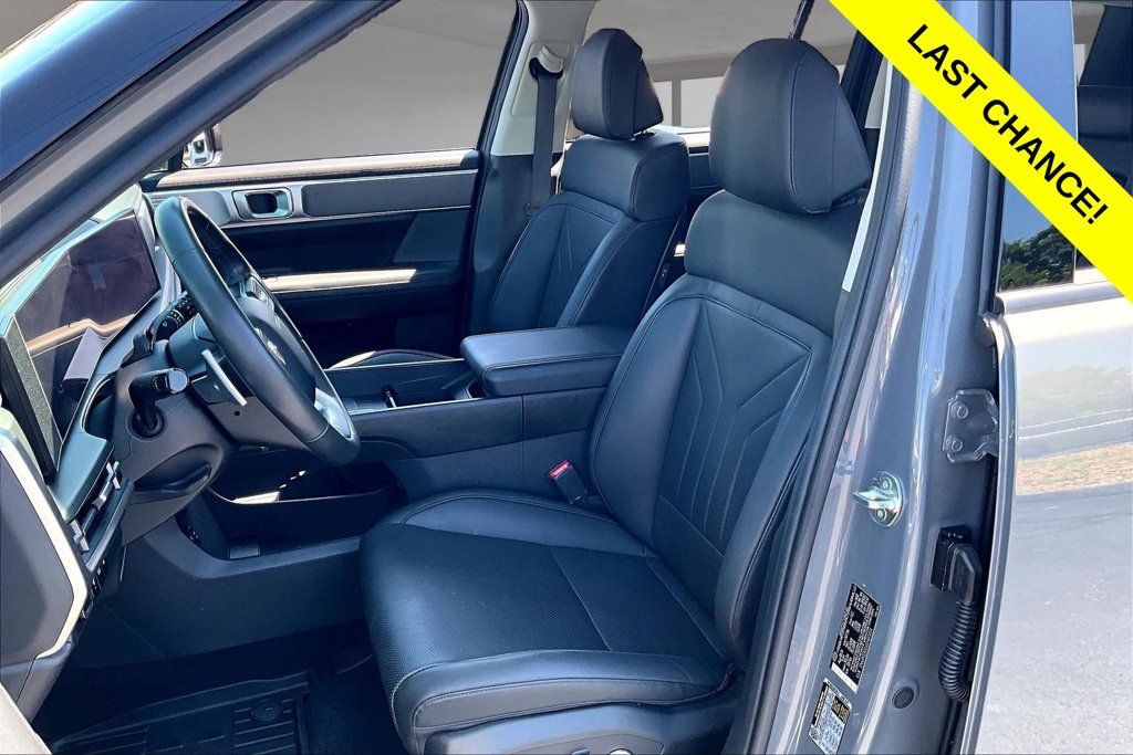 Used 2025 Hyundai Santa Fe SEL AWD/4WD image 25