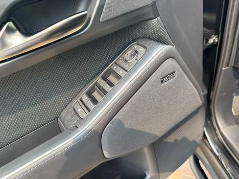 New 2026 Lexus GX 550 AWD/4WD image 19