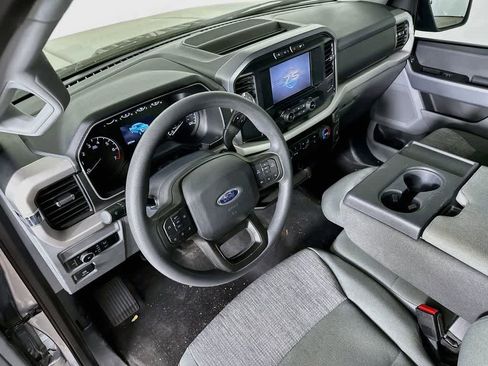 Used 2023 Ford F150 XLT AWD/4WD image 2