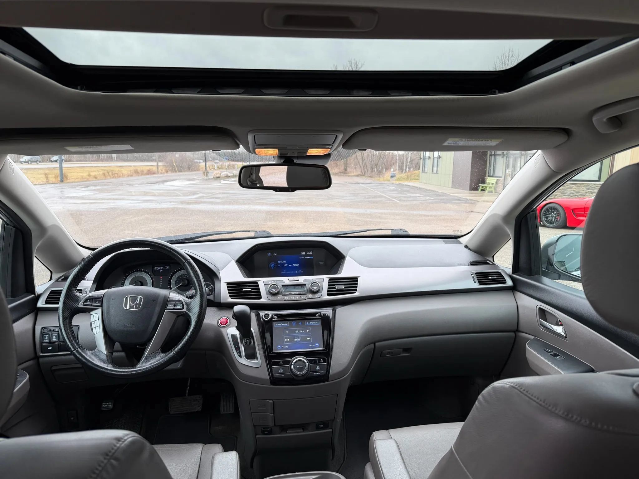 Used 2016 Honda Odyssey EX-L image 32