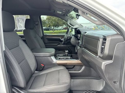 Certified 2023 Chevrolet Silverado 1500 LT Trail Boss w/ LPO, Dark Essentials Package AWD/4WD image 18