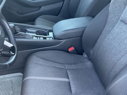 Used 2024 Honda Accord Sport image 12