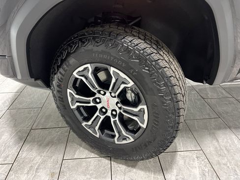 New 2025 GMC Canyon AT4 w/ Technology Plus Package image 33