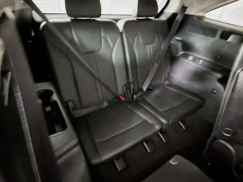 Used 2023 Kia Sorento SX AWD/4WD image 32