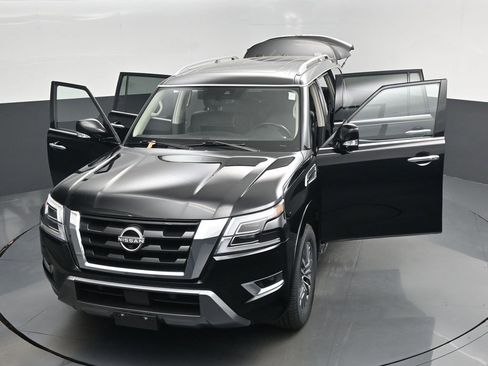 Used 2024 Nissan Armada SL image 56