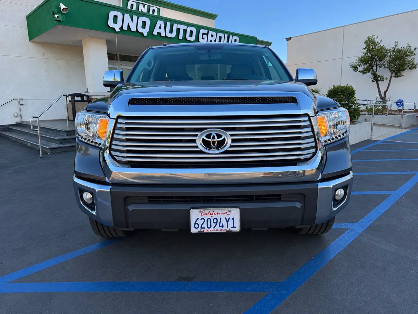 Used 2016 Toyota Tundra Limited RWD image 3