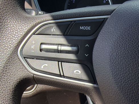 Used 2020 Hyundai Santa Fe SE FWD image 16
