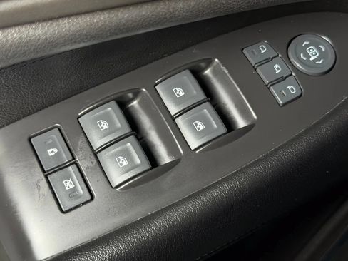 Used 2015 Cadillac Escalade ESV Premium AWD/4WD image 31