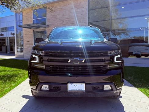 Used 2021 Chevrolet Silverado 1500 RST image 3