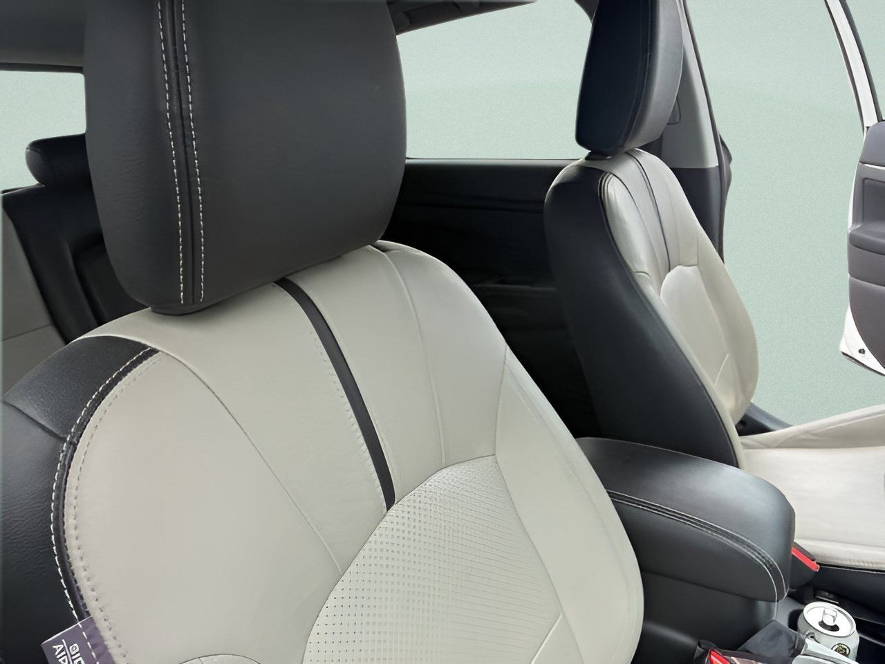 Used 2014 Mitsubishi Outlander Sport SE FWD image 12