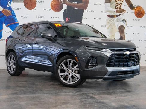 Used 2019 Chevrolet Blazer Premier w/ Sun and Wheels Package image 2