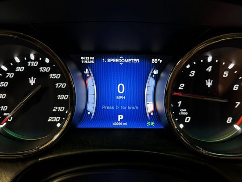 Used 2014 Maserati Quattroporte GTS image 47