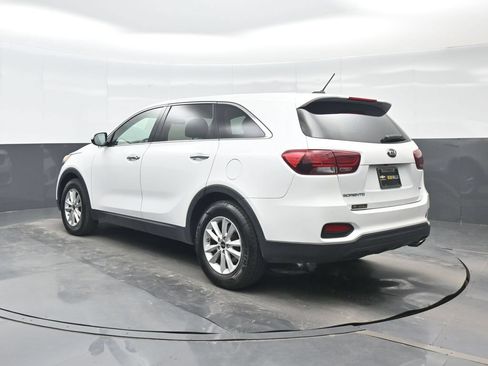 Used 2020 Kia Sorento FWD V6 image 4