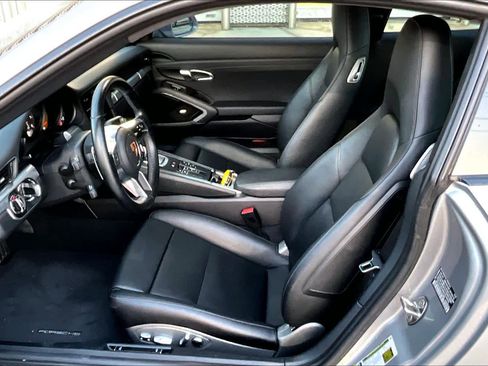 Used 2018 Porsche 911 Carrera image 13