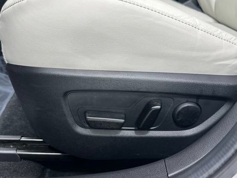 Used 2024 MAZDA CX-30 AWD 2.5 S w/ Premium Package image 11
