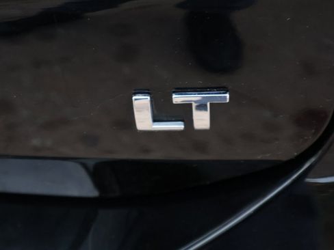 Used 2024 Chevrolet Equinox LT w/ LPO, Floor Liner Package image 19