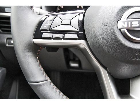 Used 2026 Nissan Altima 2.5 SR w/ SR Premium Package image 15