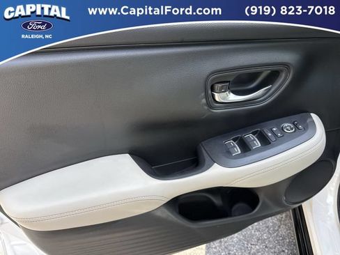 Used 2024 Honda HR-V EX-L image 20