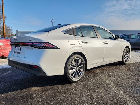 New 2026 Nissan Sentra SL w/ Floor Mat Package image 4