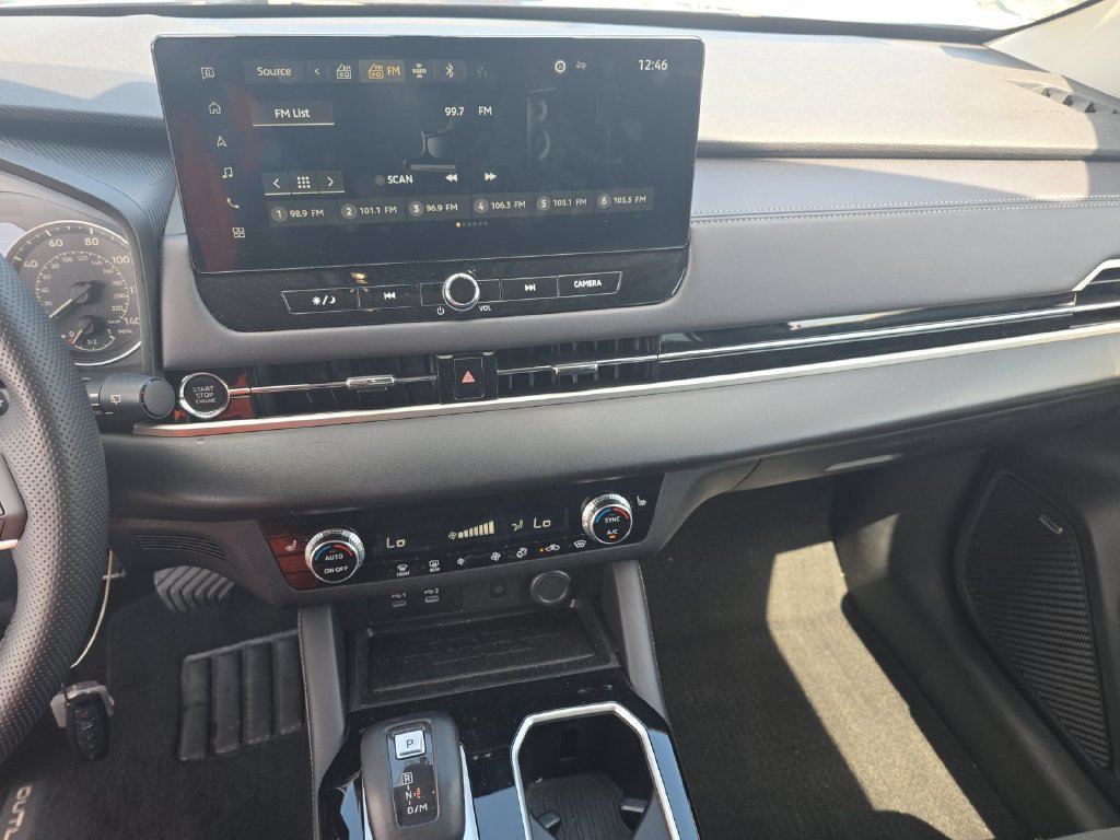 Used 2025 Mitsubishi Outlander SE AWD/4WD image 11
