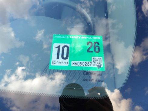 Used 2020 Nissan Frontier S image 23