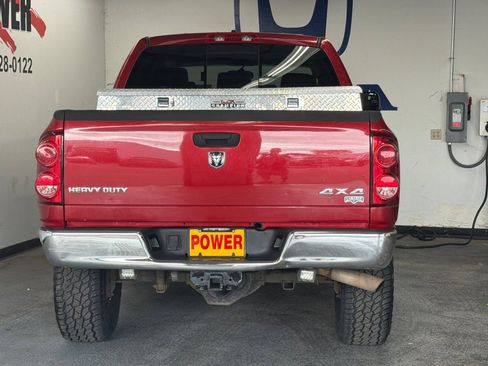 Used 2007 Dodge Ram 2500 Truck Laramie AWD/4WD image 4