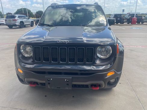 Used 2022 Jeep Renegade Trailhawk w/ Sun/Sound Group AWD/4WD image 2