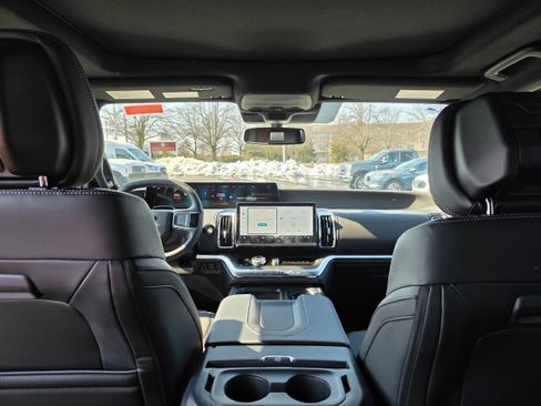 New 2026 Ford Expedition Max Platinum w/ Stealth Appearance Package image 15