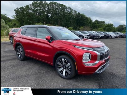New 2025 Mitsubishi Outlander SEL